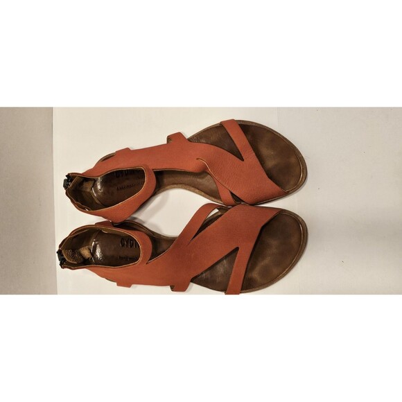 Cydwoq Rock Sandals Orange Leather Resort Retail $316 Sz 37 U.S. 6.5 - 7 - Picture 7 of 8